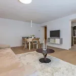 דירה Gorgeous In פלומין
